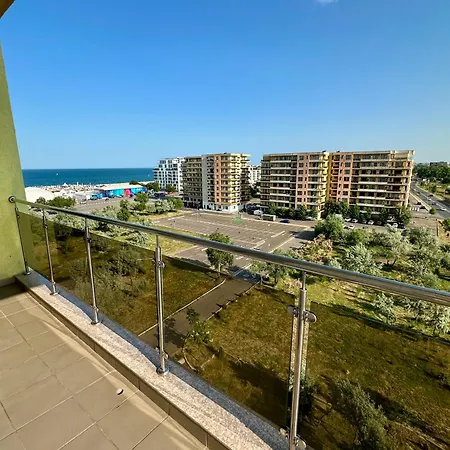Apartment Aqua Summerland Mamaia