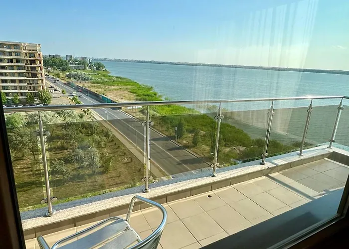 Aqua Summerland Апартаменты